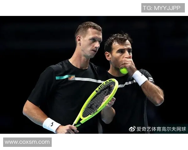 赛后分析:广州网球队与杭州网球队比赛中的关键经验与教训总结 赛后分析:广州网球队与杭州网球队比赛中的关键经验与教训总结