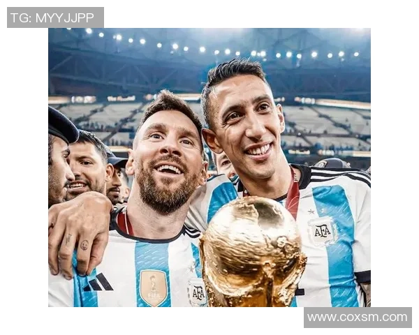 足球明星中谁在篮球场上也能展现出色的实力与技巧 足球明星中谁在篮球场上也能展现出色的实力与技巧